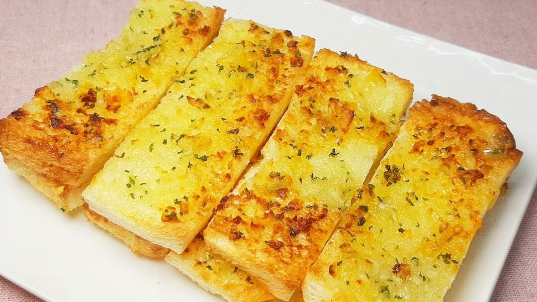 식빵요리 3가지/계란토스트 마늘빵 식빵팝콘/하루한끼/자취요리/초간단 간식/효능[수현집밥레시피] - kakaoTV 식빵요리 3가지/계란토스트... 
