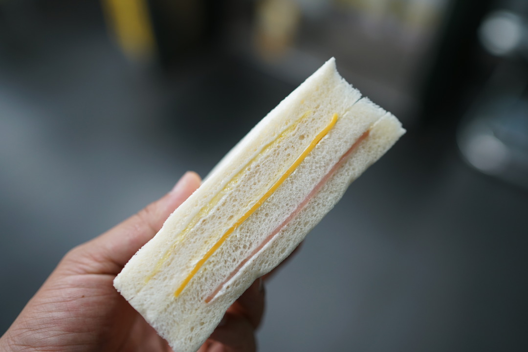 [음식] 대만 샌드위치 홍루이젠-洪瑞珍三明治-Taiwan Sandwich Hongruisen-台湾サンドイッチ - kakaoTV [음식] 대만 샌드위치... 
