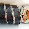 '점심엔 유부김밥 먹었' 글에 포함된 이미지