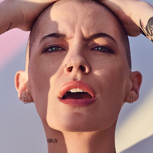 Bishop Briggs - Jekyll & Hide