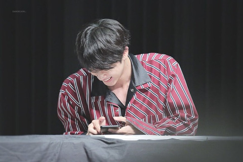 996EAE3E5CBAB1C410045B