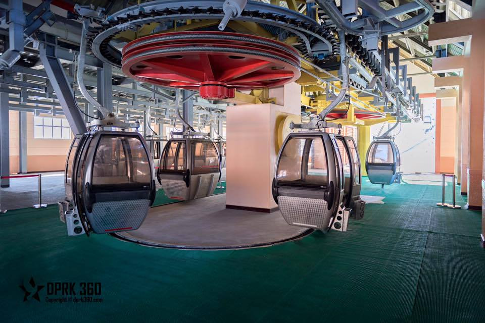 99A3923B5B0AB25328C7AD