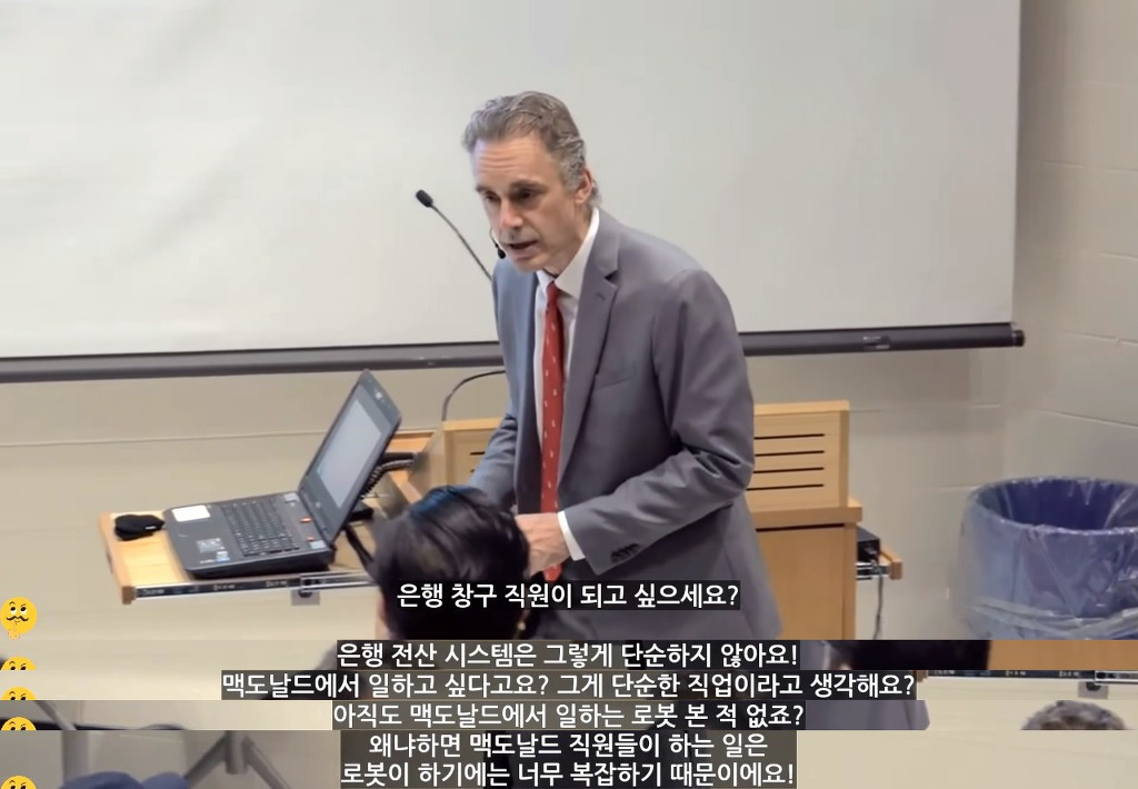 9950563A5C4D185B1074DA