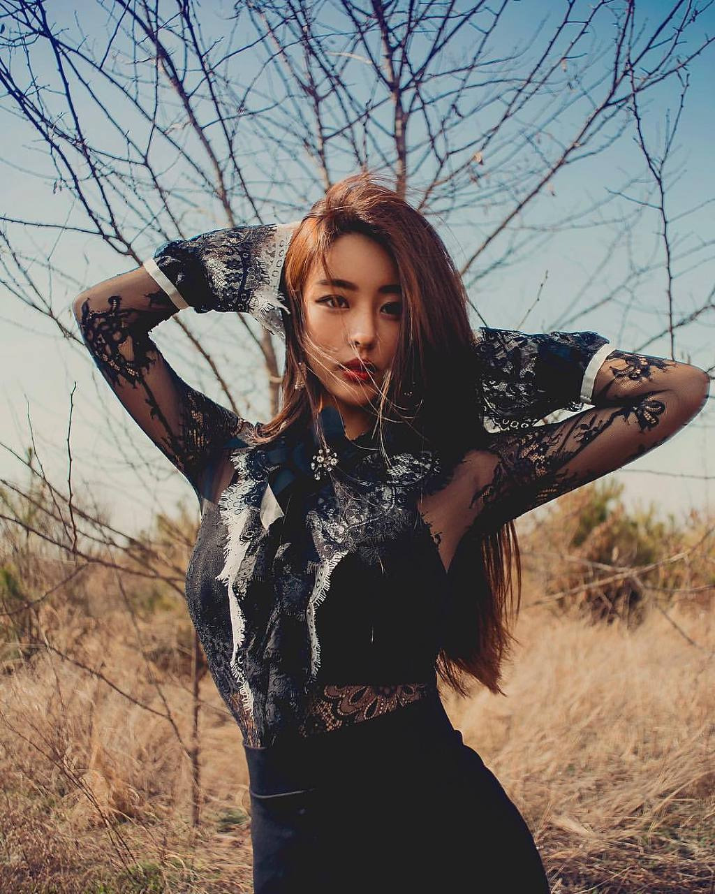 란제리 모델 정유나 인스타.jpg 