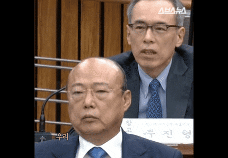 99CC3D3B5C9F947A21A269