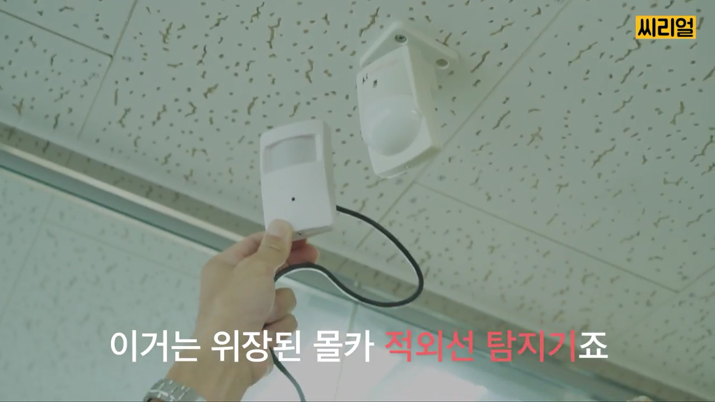 252F4D33596EABA409250B