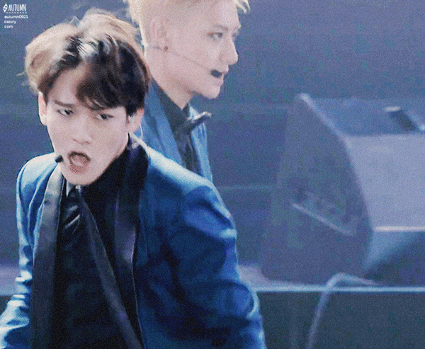 21735135586FED76361F92