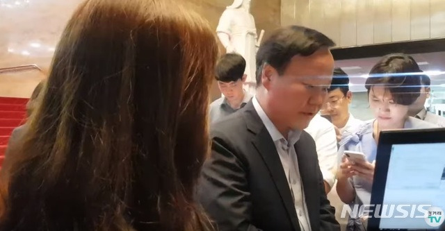 ������=���ý��������ѱ��� �Ҽ� ����� ��ȸ �������������� 1�� ��ȸ ��û���� �������� ���� ��ȭ ���̴�. (��ó=�Ѱܷ�TV)