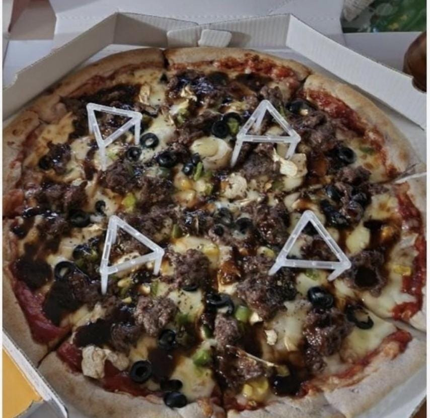 토핑 양이많아 항상 평점 5점 받는 피자집