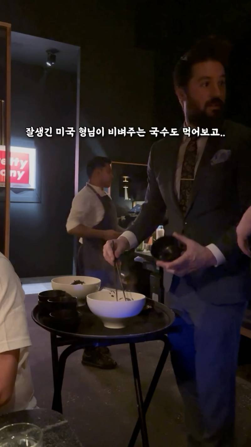 뉴욕에서 초대박났다는 한국식 스테이크 하우스.jpg