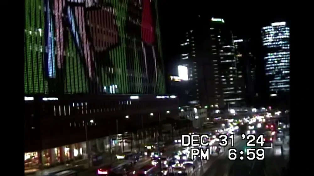 2000년산 캠코더로 찍은 24년 마지막 서울 모습.jpg