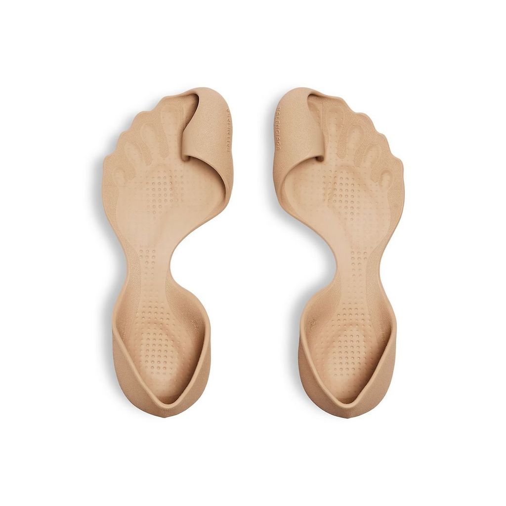 발렌시아가 뇌절템