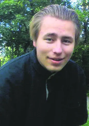 동양인 혼혈로 오해받은 백인들.JPG