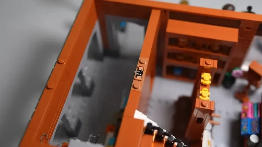 90% 정도 따라왔다고 하는 중국레고