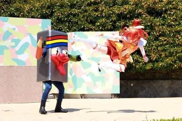 여아용 인형극 액션쇼의 비밀