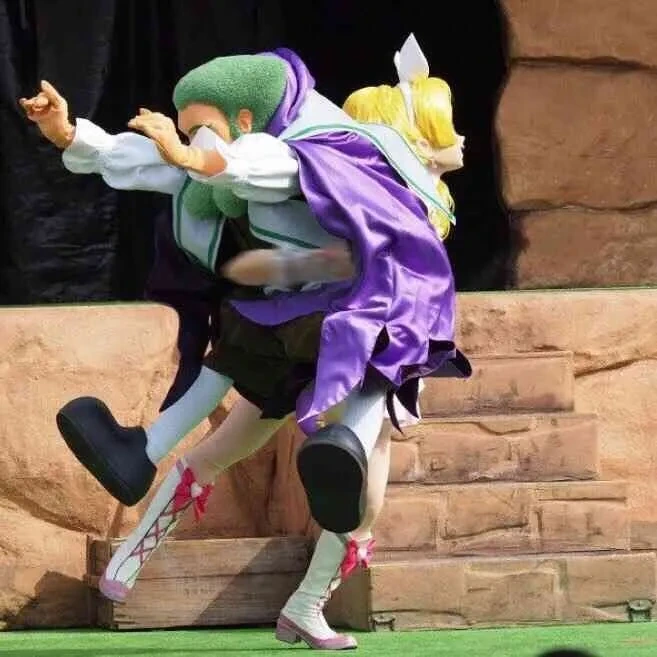 여아용 인형극 액션쇼의 비밀