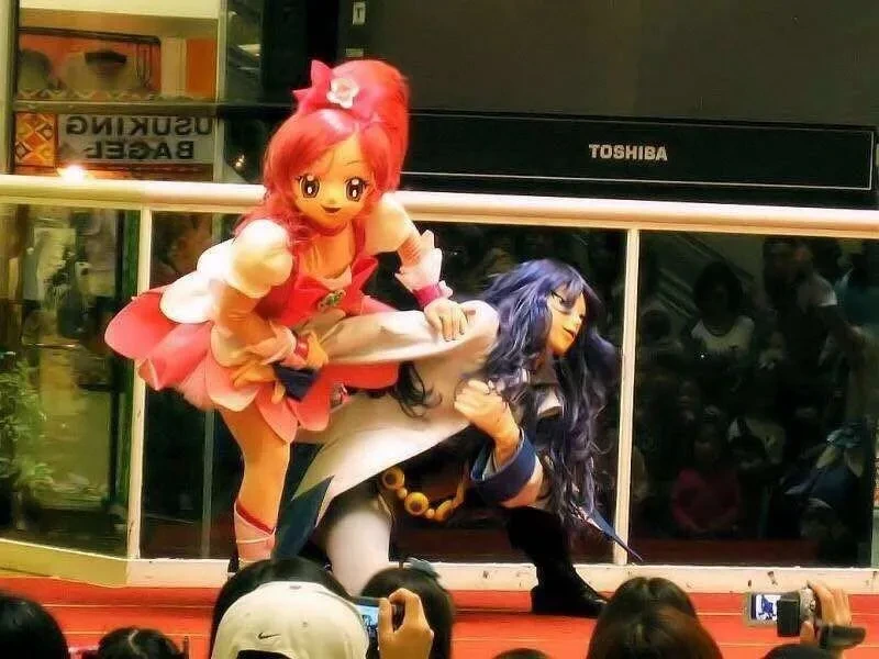 여아용 인형극 액션쇼의 비밀