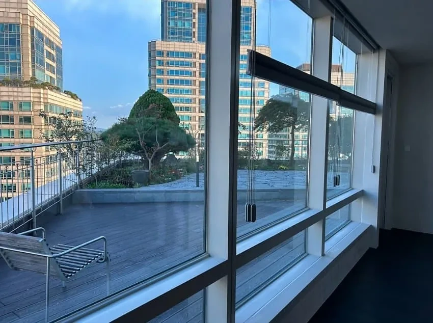 매물로 잘 안나온다는 타워팰리스 테라스 세대.jpg