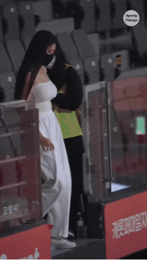 2b46bb6041f37e698460a4957f49e5aac8a7f26e