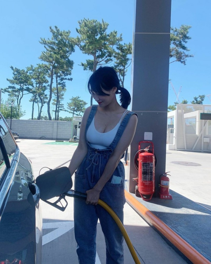 4b00c15cdd93c4a327eb47dc7554b5c4cf6913f5