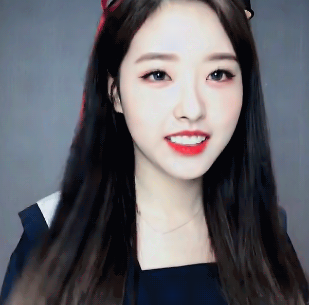 [연예] [움짤]             은근히 슬렌더인 이달의 소녀 올리비아 혜.if -  와이드섬
