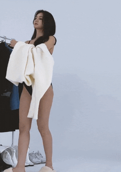 유부녀라서 더 끌리는 누나 