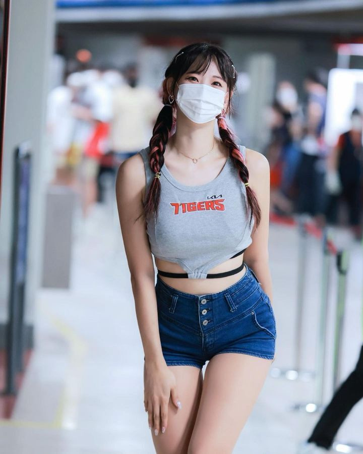 88c38e58e5fde45e158e7b0aa7bbed413dcf45f9