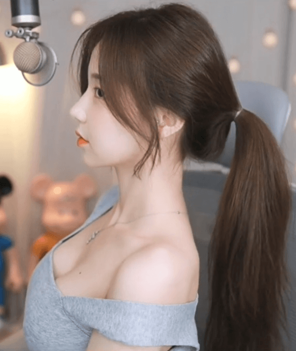 b499da9fd60ceb2824153fd498dd68dc480e87f9