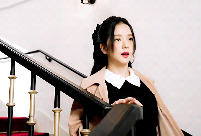 [연예] [움짤]         비쥬얼 ㅁㅊ 블랙핑크 지수 2. -  와이드섬
