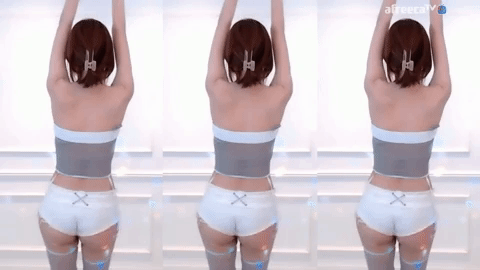 eb28b89a43323a69cbf22adf3dbf6bdd16702645