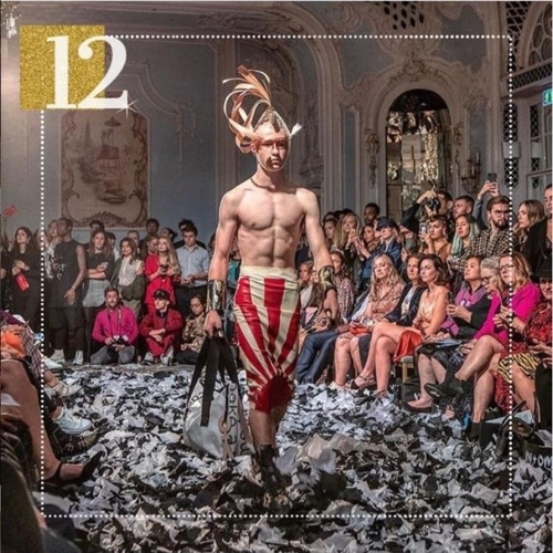 런던 칼리지 오브 패션 인스타그램에 오른 욱일기 의상 패션쇼 사진 [반크, 인스타그램 캡처]