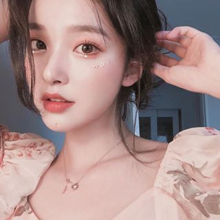 피팅모델 김나희