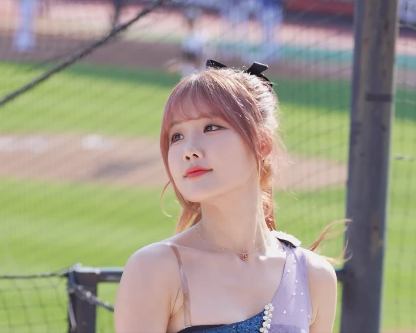 치어리더 최홍라