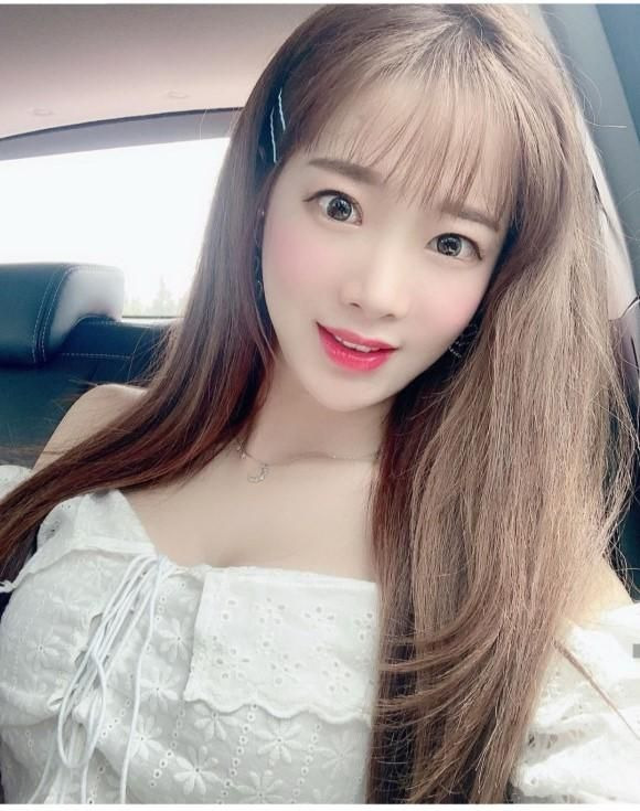 치어리더 김한나