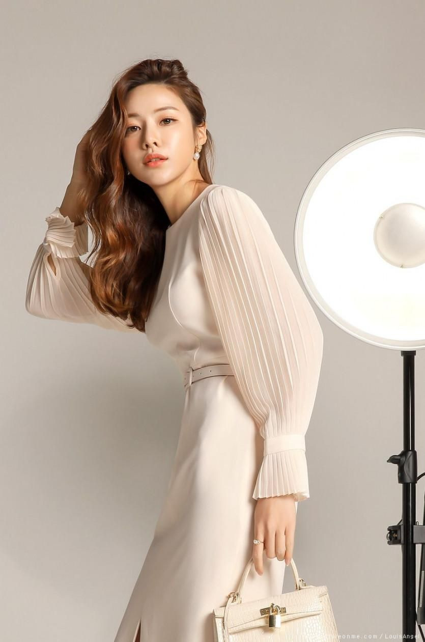 피팅모델 왕유리