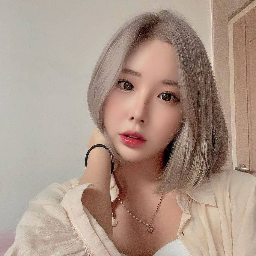 모델 오하빈