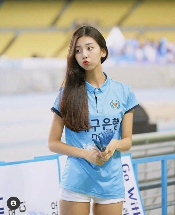 치어리더 목나경