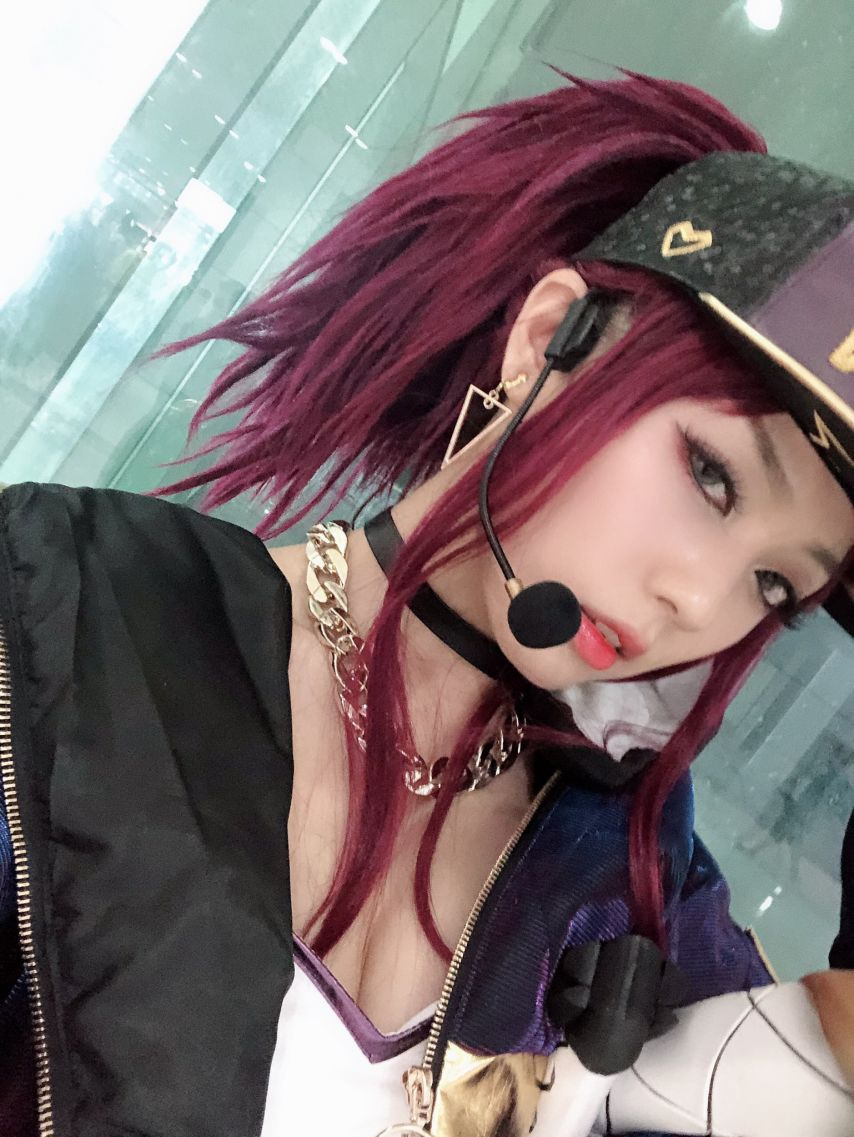 코스프레 에키홀릭