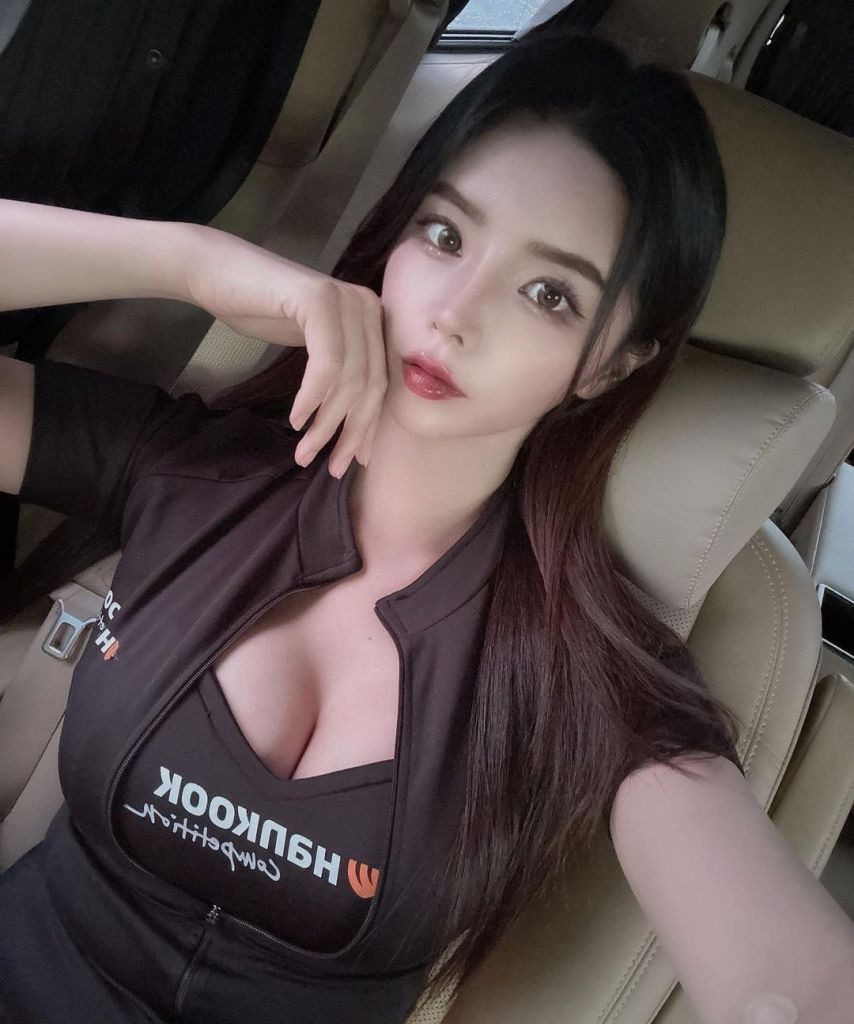 레이싱모델 이송빈