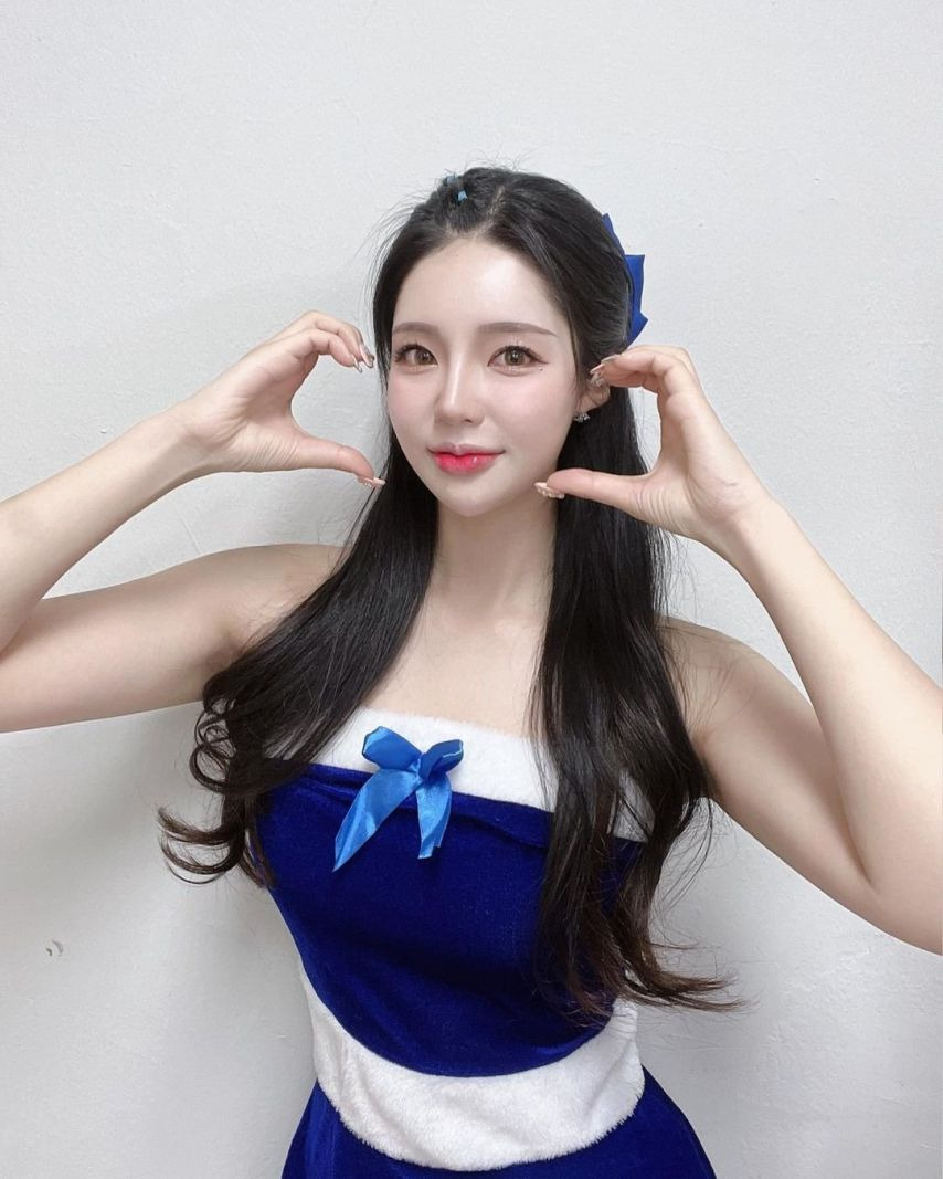 치어리더 김시엘