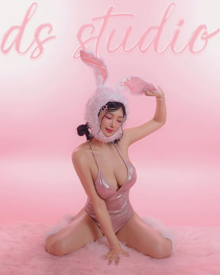 핑크 토끼 김갑주