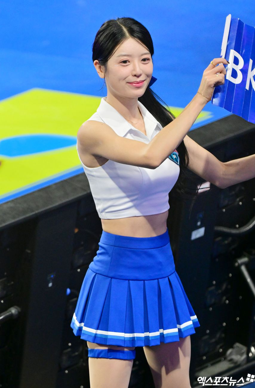 치어리더 신세희