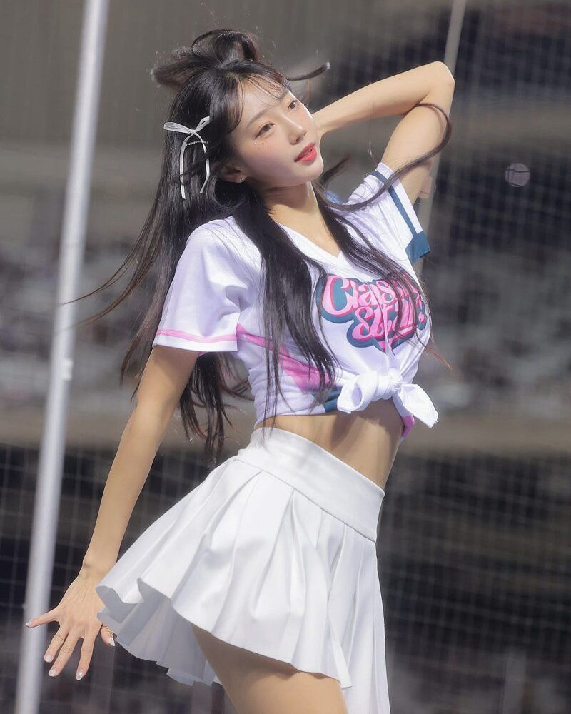 3696482477_zHW2w0fY_Nhb957JAoPxeXQEr.jpg