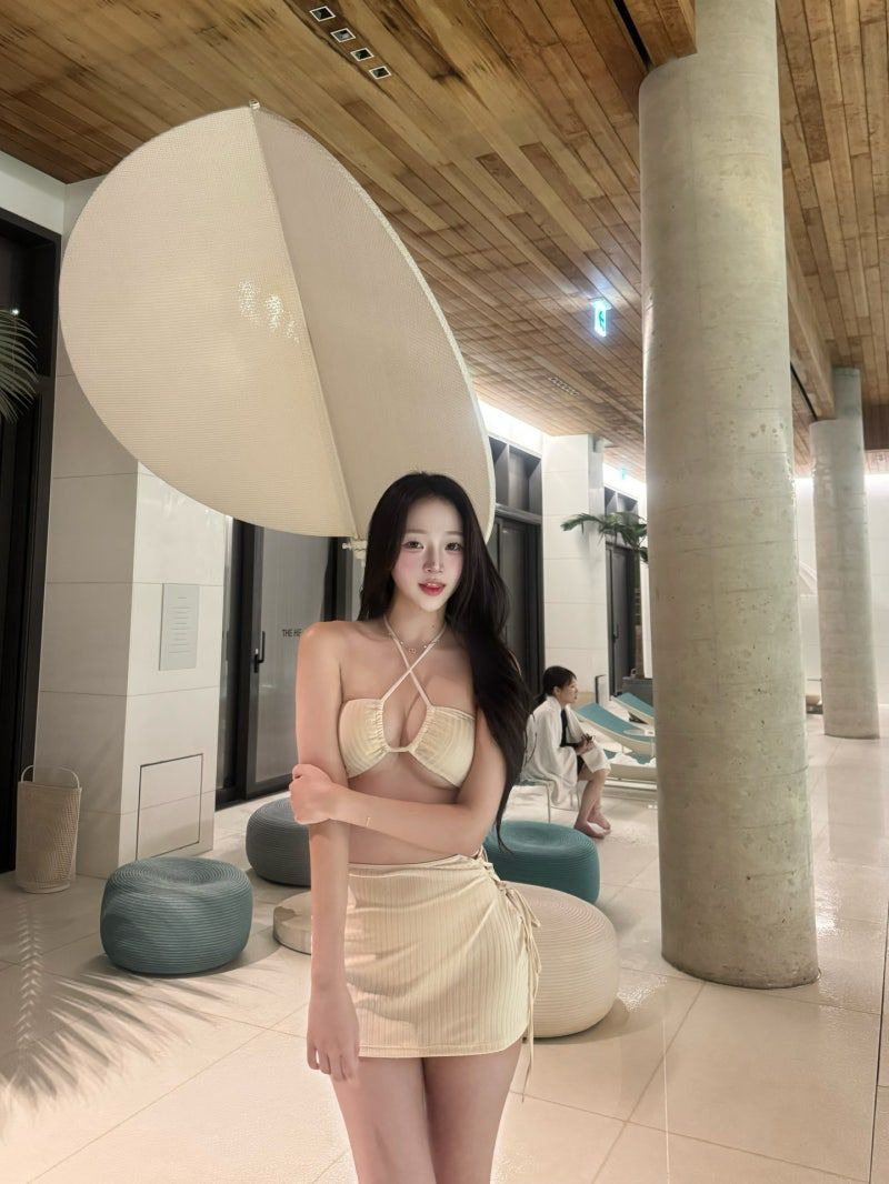 이연진 치어리더 비키니 몸매