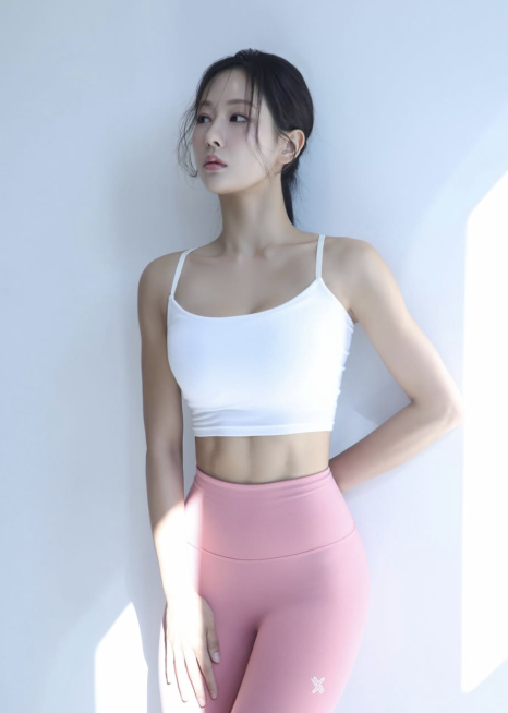 필라테스강사 옥순