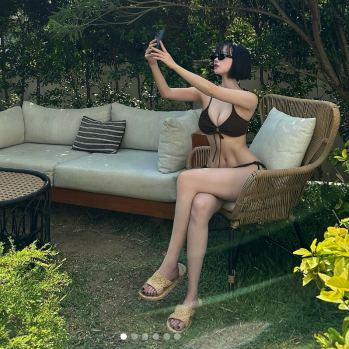 백지혜 치어리더 수영복 시크함