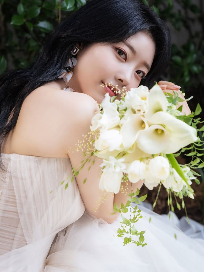 결혼했다고 인스타에 올린 개조이