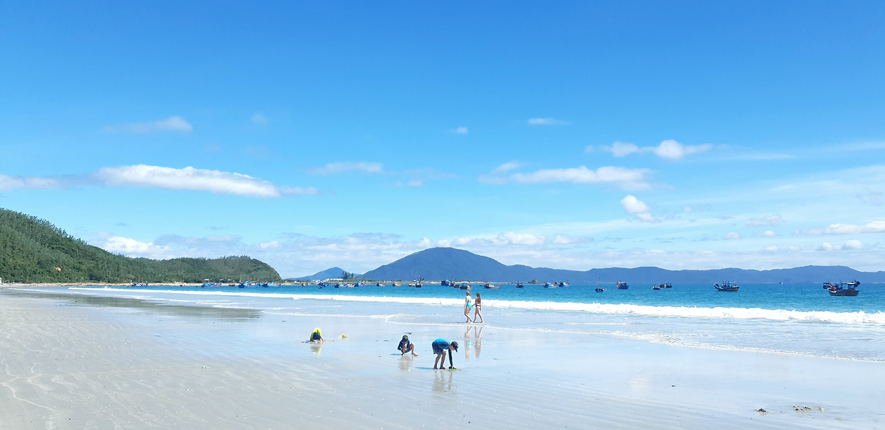 Unwind in Paradise: Discover the Bliss of Royal Salon Spa on Your Nha ...