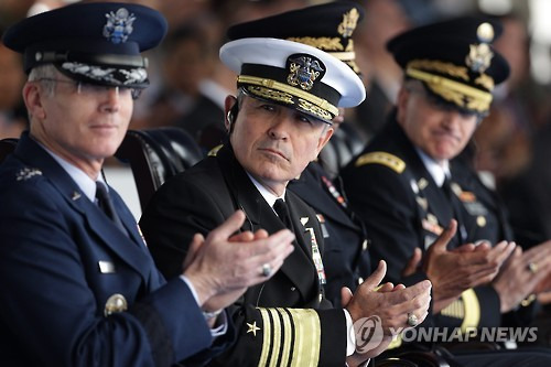 해리 해리스 미국 해군 태평양사령부 사령관(왼쪽에서 두번째) [EPA=연합뉴스]