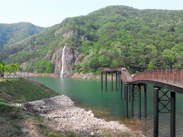 1976년에 조성한 인공호수인 담양호. 담양군 제공